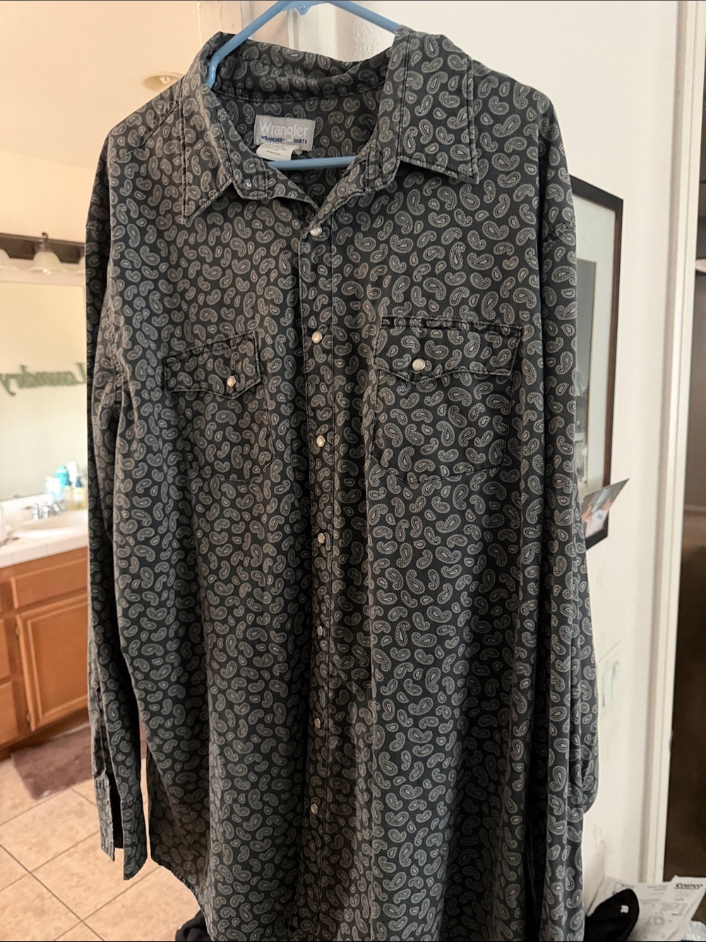 Wrangler Black Paisley Long-Sleeve Button Down Shirt